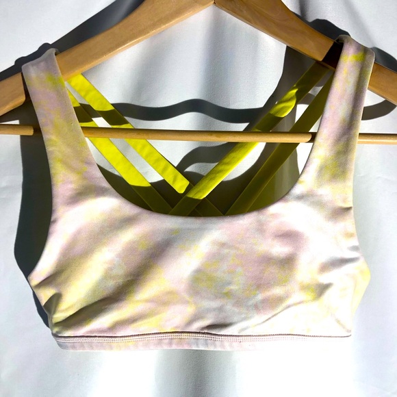 Ivivva Other - Ivivva Lululemon Girls Complete Focus Strappy Reversible Sports Bra Yellow Sz 12